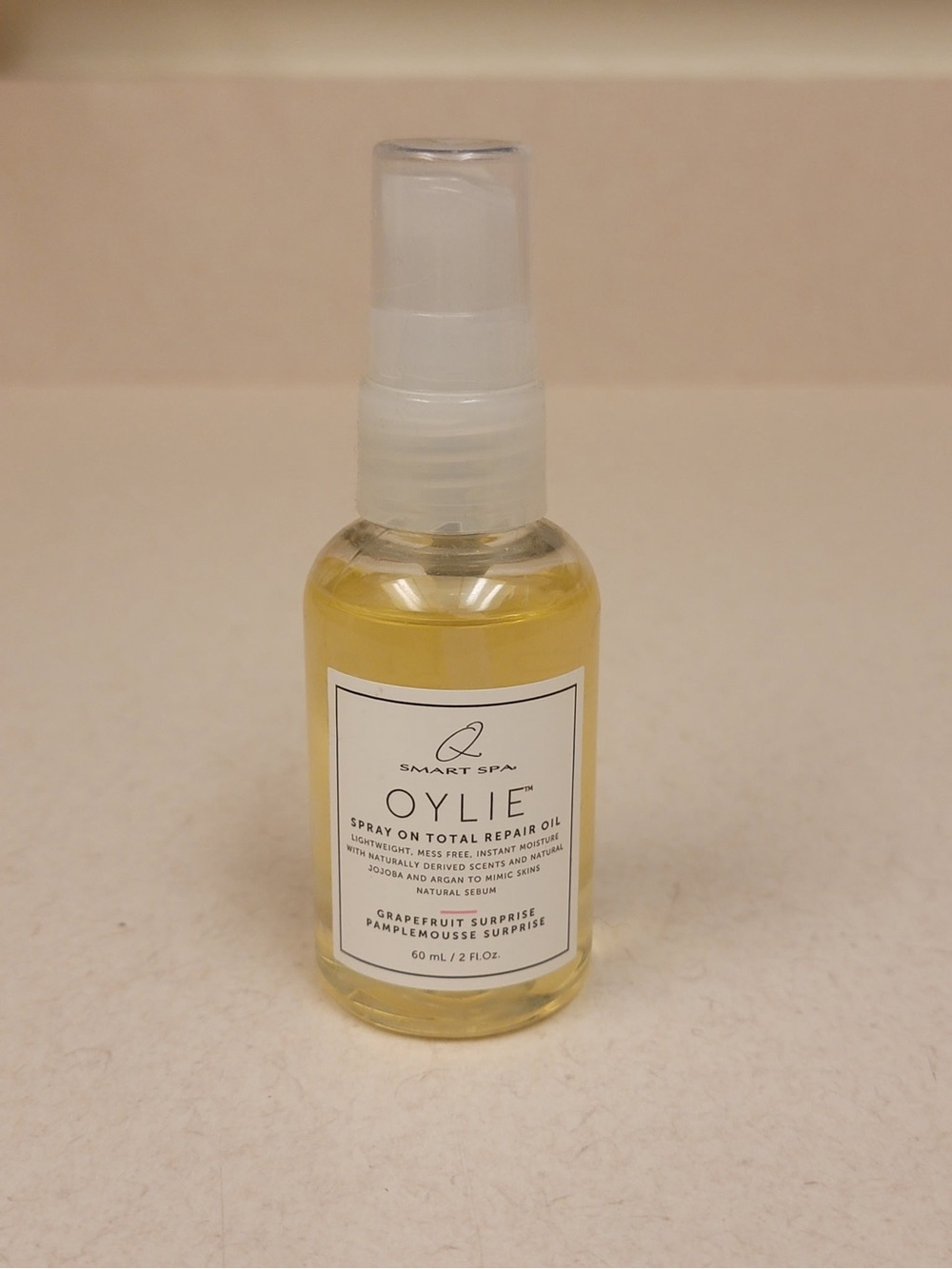 Oylie Spray-On Total Repair Oil - Grapefruit Surprise - 2 fl. oz.